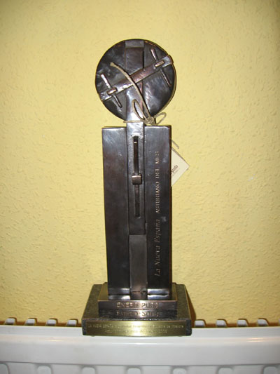 Estatuilla en reconocimiento a la Unidad Terapeutica como "Asturiano del mes" de enero 2008 Estatuilla en reconocimiento a la Unidad Terapeutica como "Asturiano del mes" de enero 2008